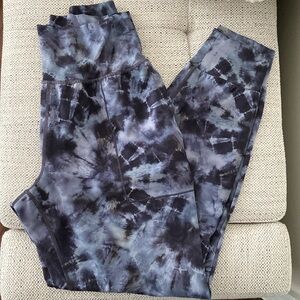 Athleta salutation jogger - size small